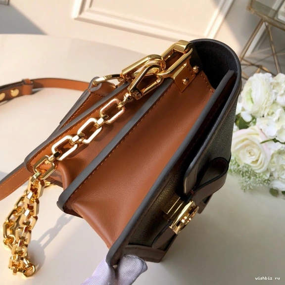 WIS Spring Mini（2019 Vuitton Show） Louis Dauphine 0121